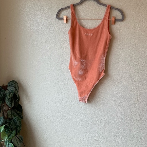 Velvet Peach Obey Backless Bodysuit - Picture 1 of 5